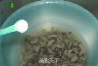 洗海蛎。